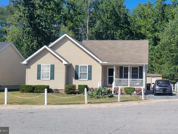 825 AMES COURT, CAMBRIDGE, MD 21613