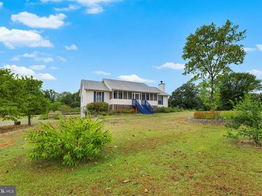 9178 HANNAH DUSTIN, CASANOVA, VA 20139