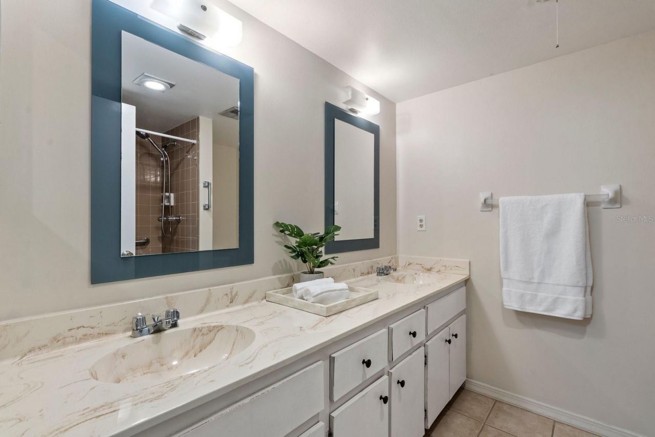 4852 Independence Drive, Bradenton, FL 34210 Photo