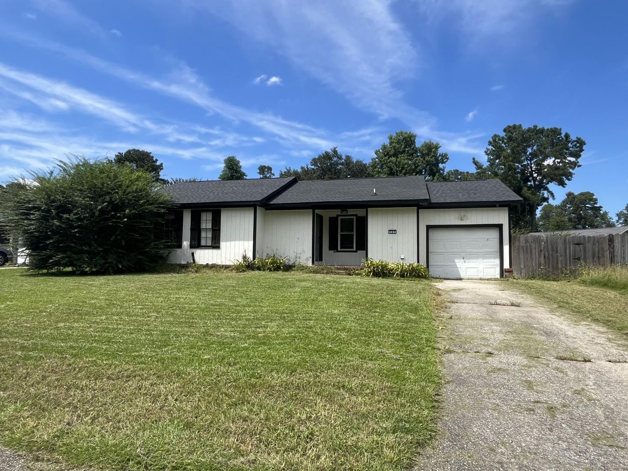 121 Heather Drive Photo 2