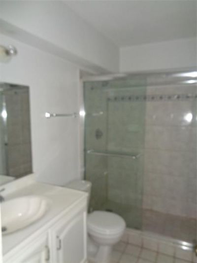 3550 NW 8th Ave, Unit 609, Pompano Beach, FL 33064 Photo