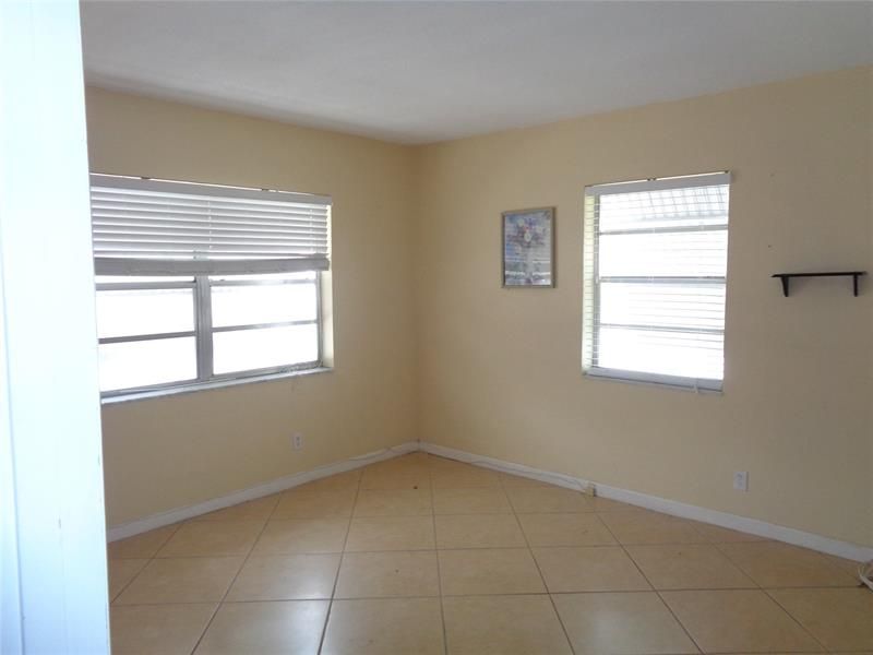 3550 NW 8th Ave, Unit 609, Pompano Beach, FL 33064 Photo