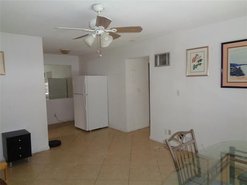 3550 NW 8th Ave, Unit 609, Pompano Beach, FL 33064 Photo