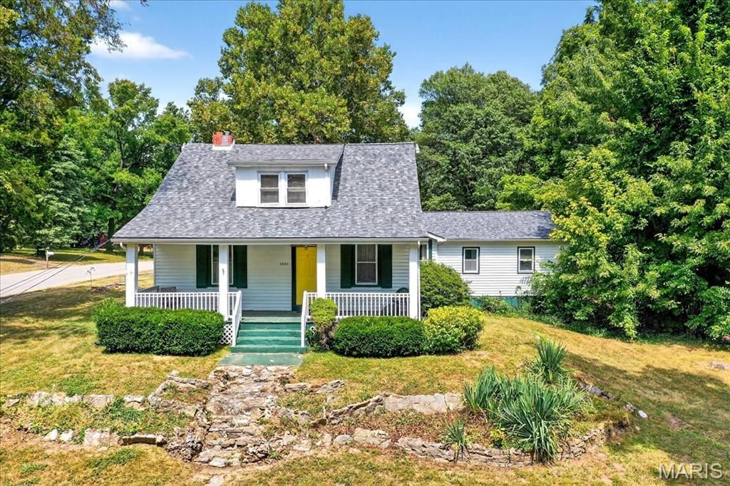 1355 Stein Road, Ferguson, MO 63135 Main Photo