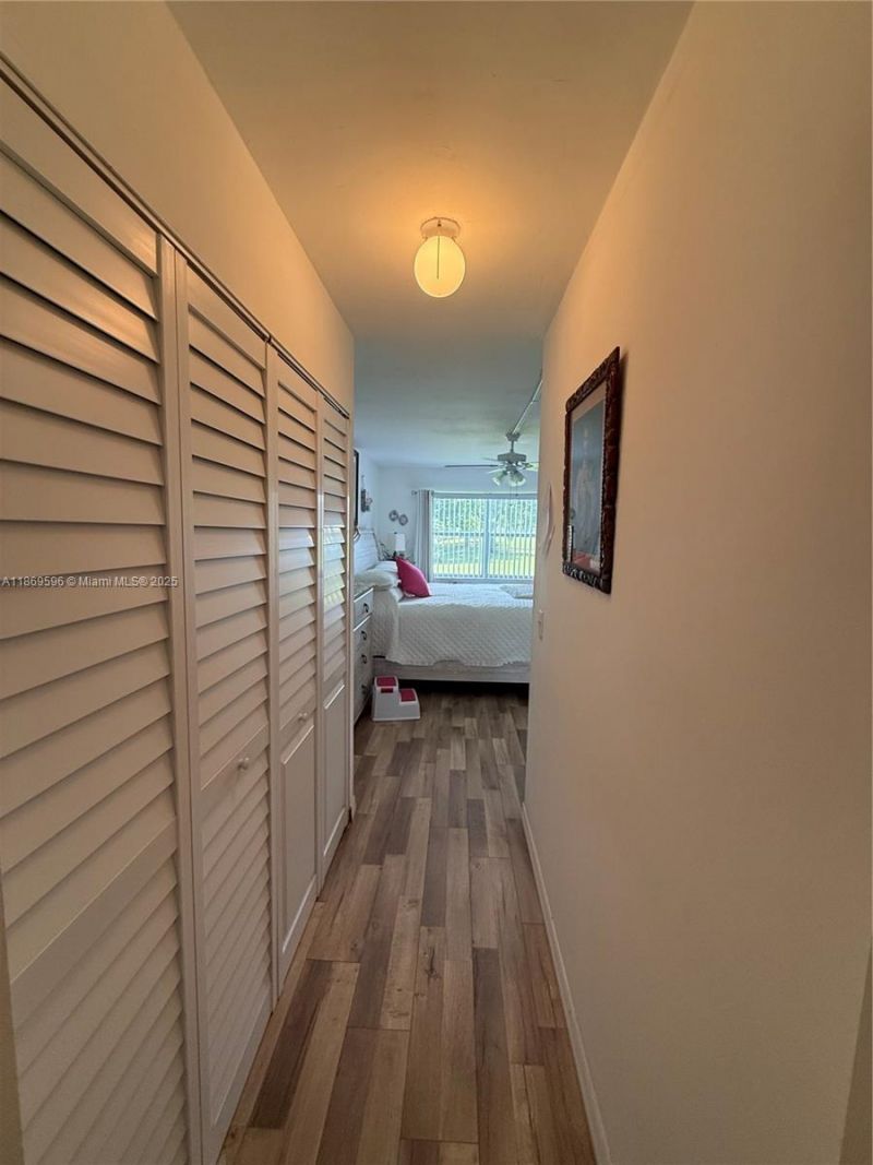 9581 Sunrise Lakes Blvd, Unit 101, Sunrise, FL 33322 Photo