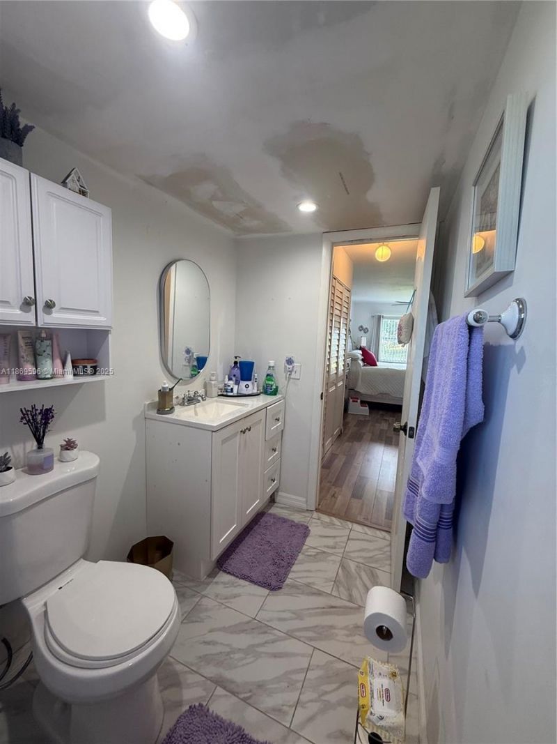 9581 Sunrise Lakes Blvd, Unit 101, Sunrise, FL 33322 Photo