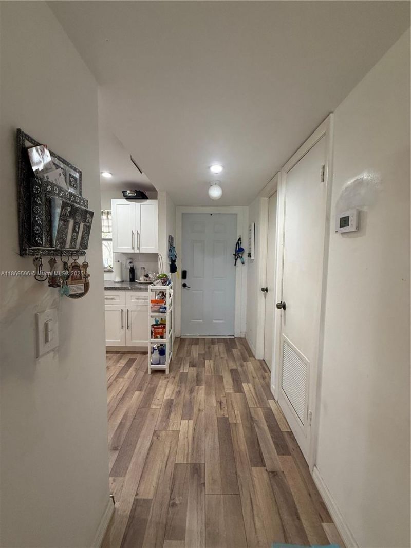 9581 Sunrise Lakes Blvd, Unit 101, Sunrise, FL 33322 Photo