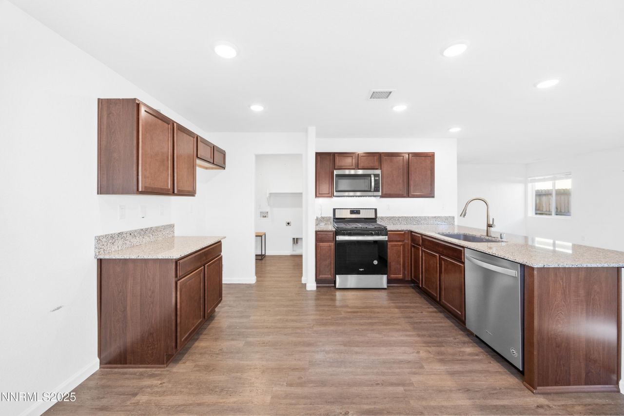 737 Valmy Drive, Reno, NV 89506 Photo