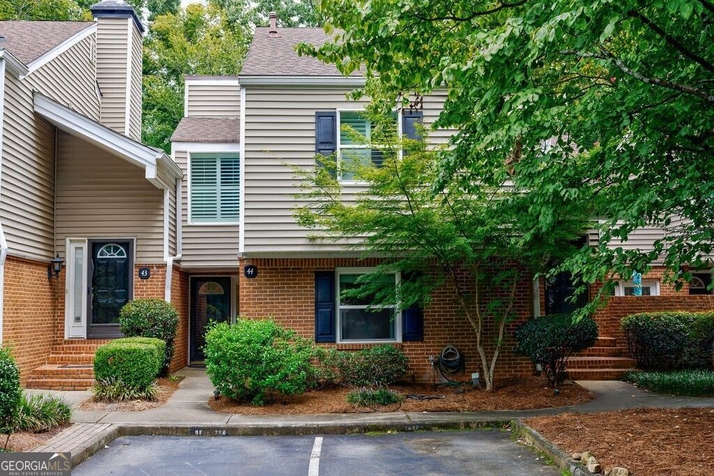 44 Dunwoody Springs Drive, Atlanta, GA 30328 Main Photo