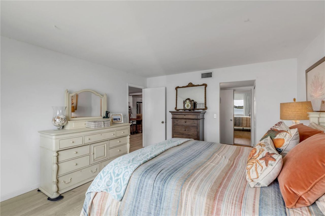 3606 S Peninsula Drive, Unit 205, Port Orange, FL 32127 Photo