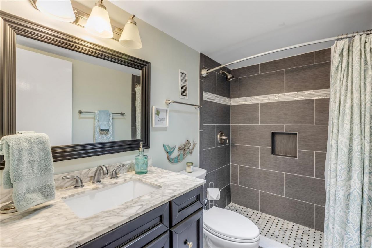 3606 S Peninsula Drive, Unit 205, Port Orange, FL 32127 Photo