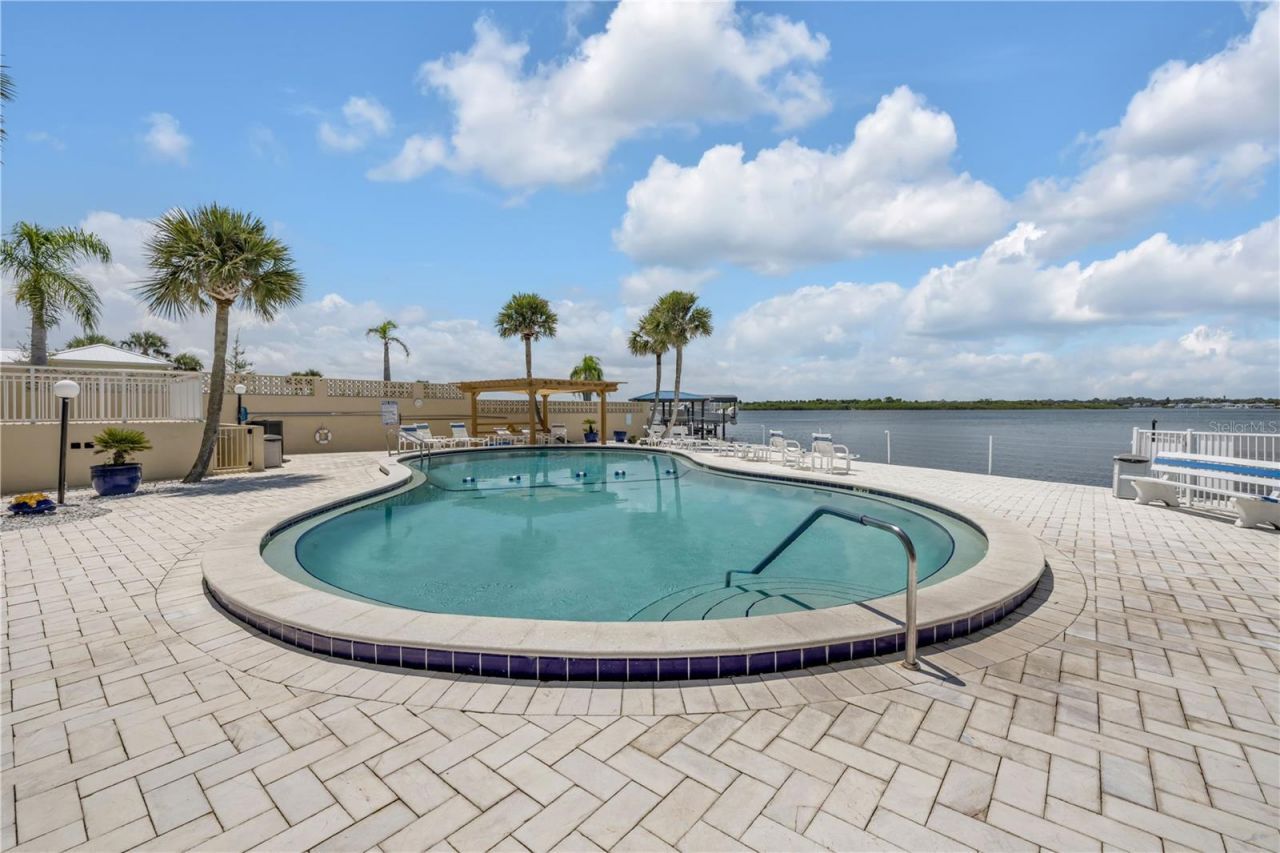 3606 S Peninsula Drive, Unit 205, Port Orange, FL 32127 Photo