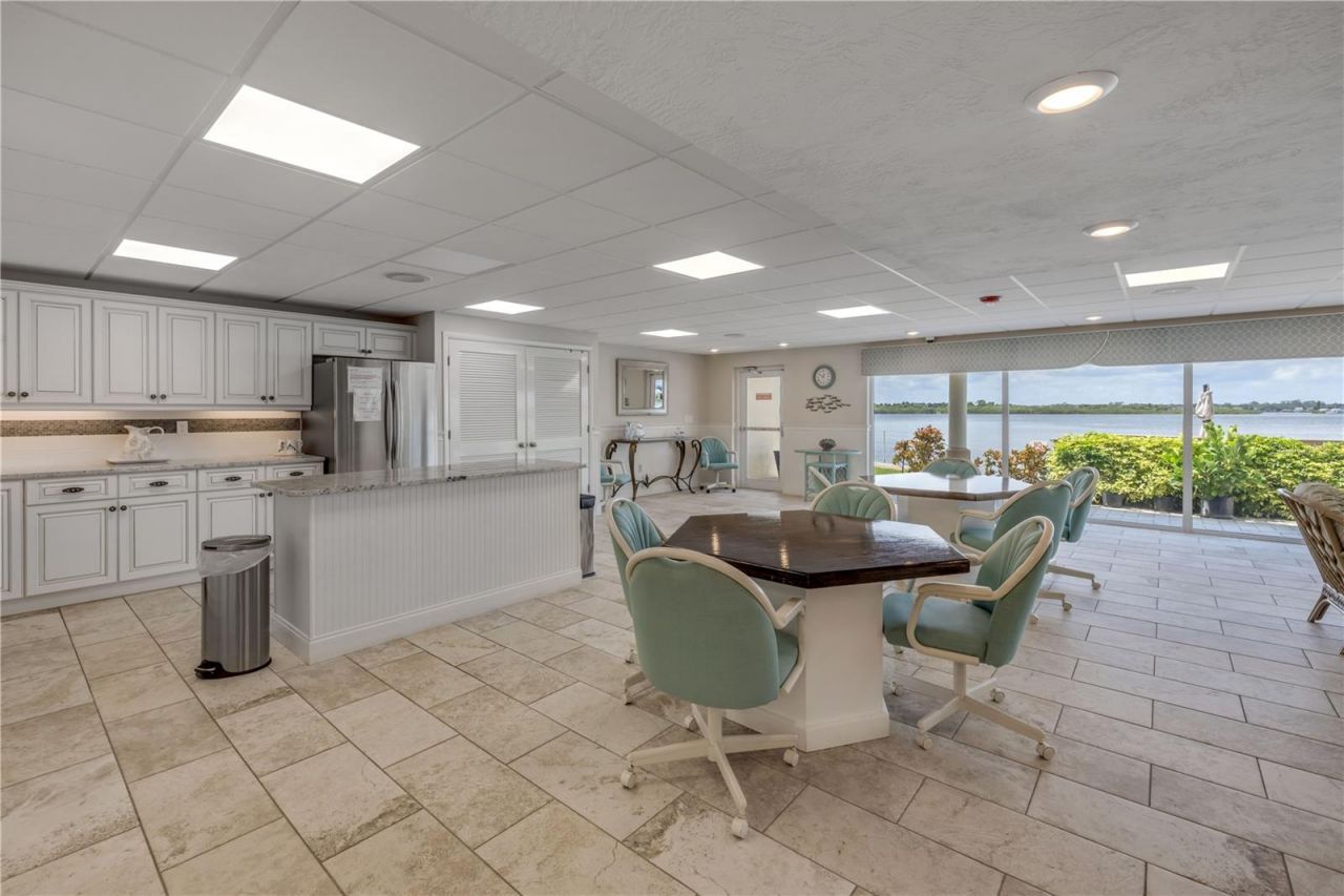 3606 S Peninsula Drive, Unit 205, Port Orange, FL 32127 Photo