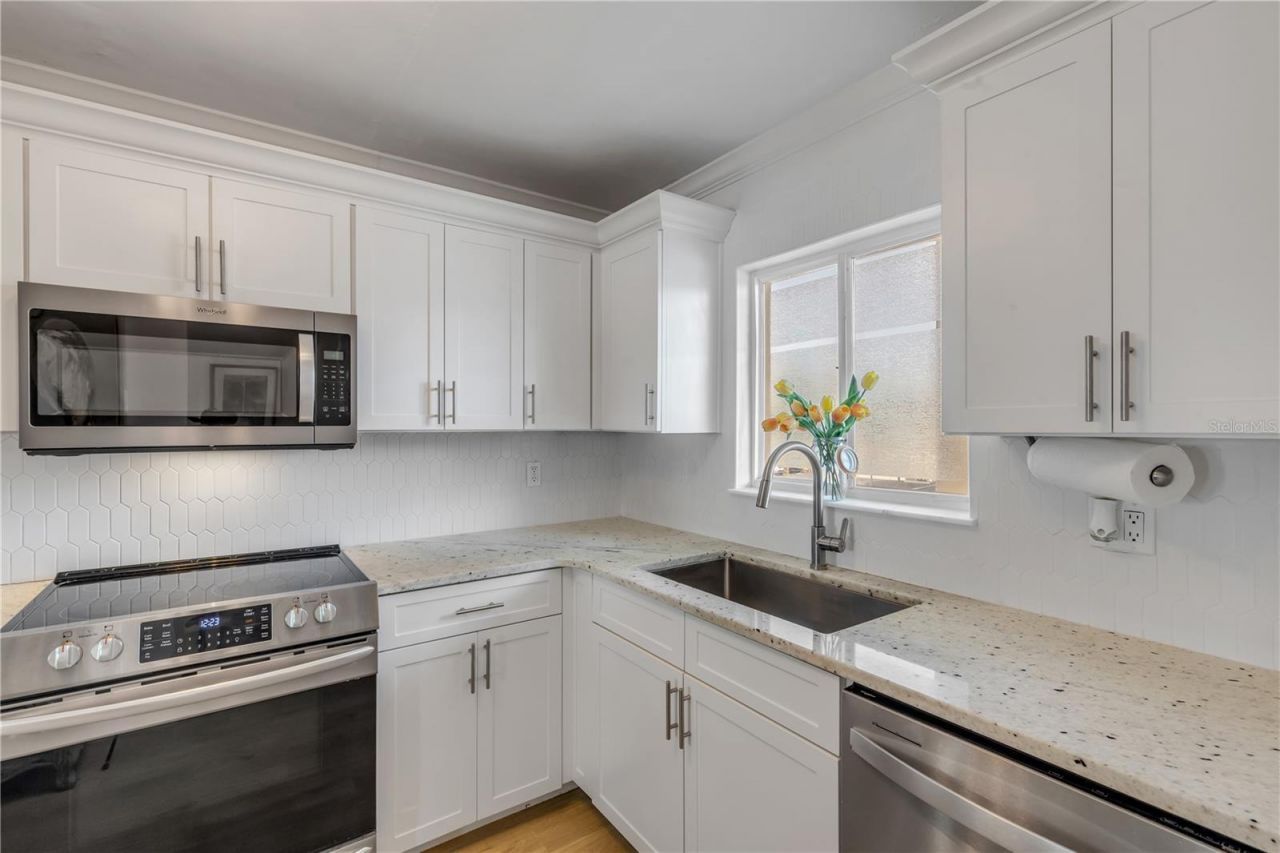 3606 S Peninsula Drive, Unit 205, Port Orange, FL 32127 Photo