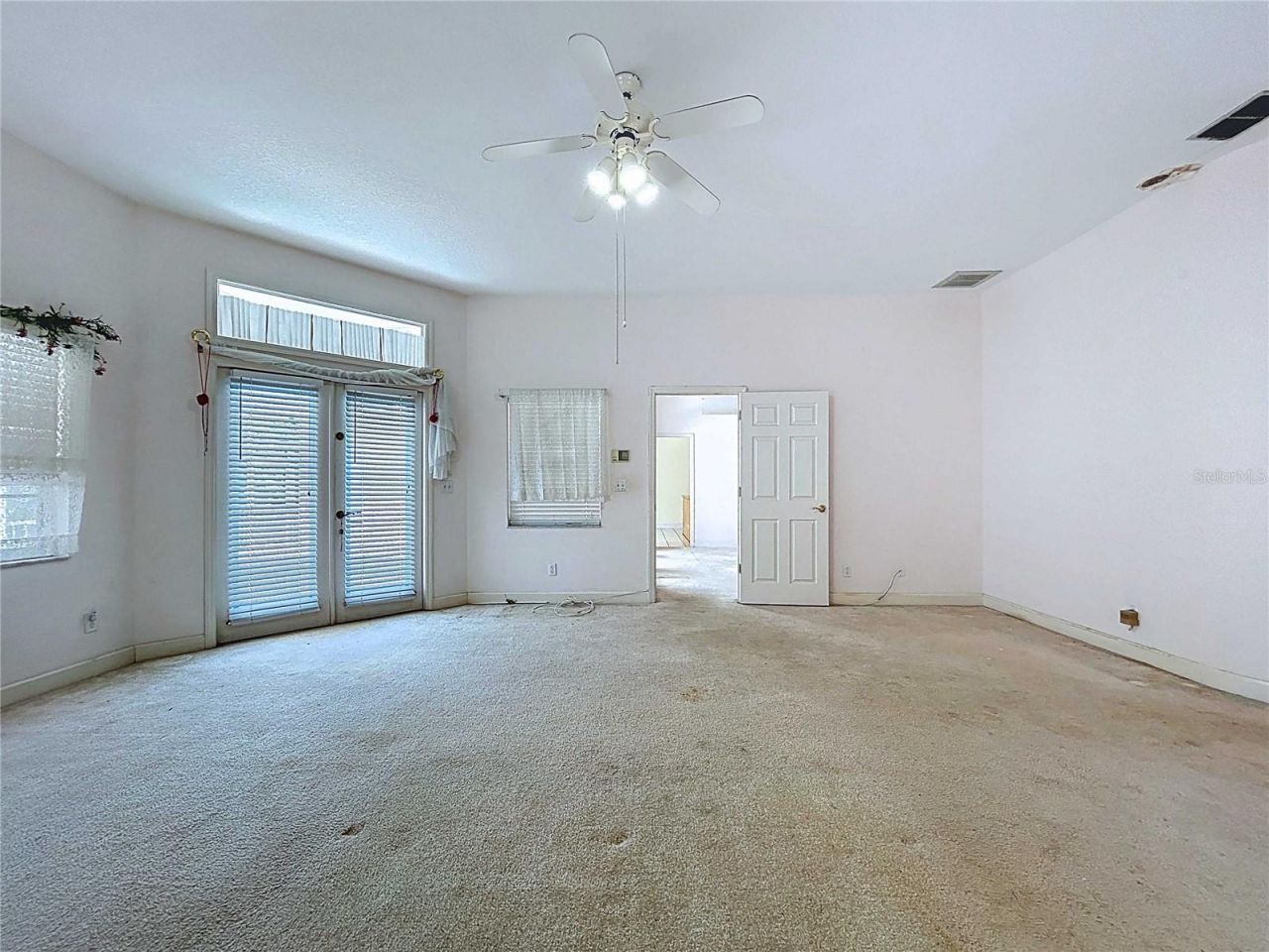 7116 Pebble Beach Lane, Seminole, FL 33777 Photo