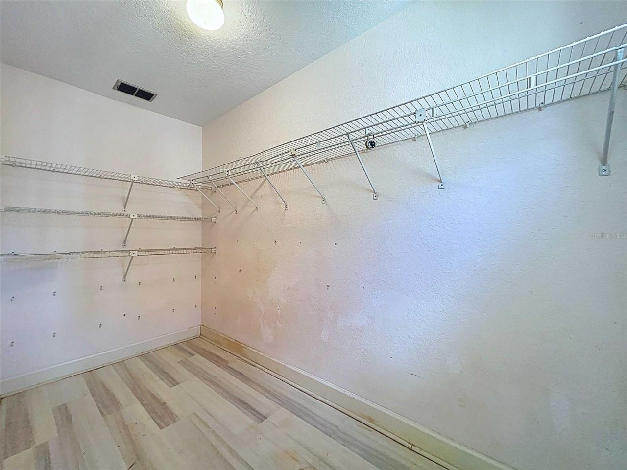 7116 Pebble Beach Lane, Seminole, FL 33777 Photo