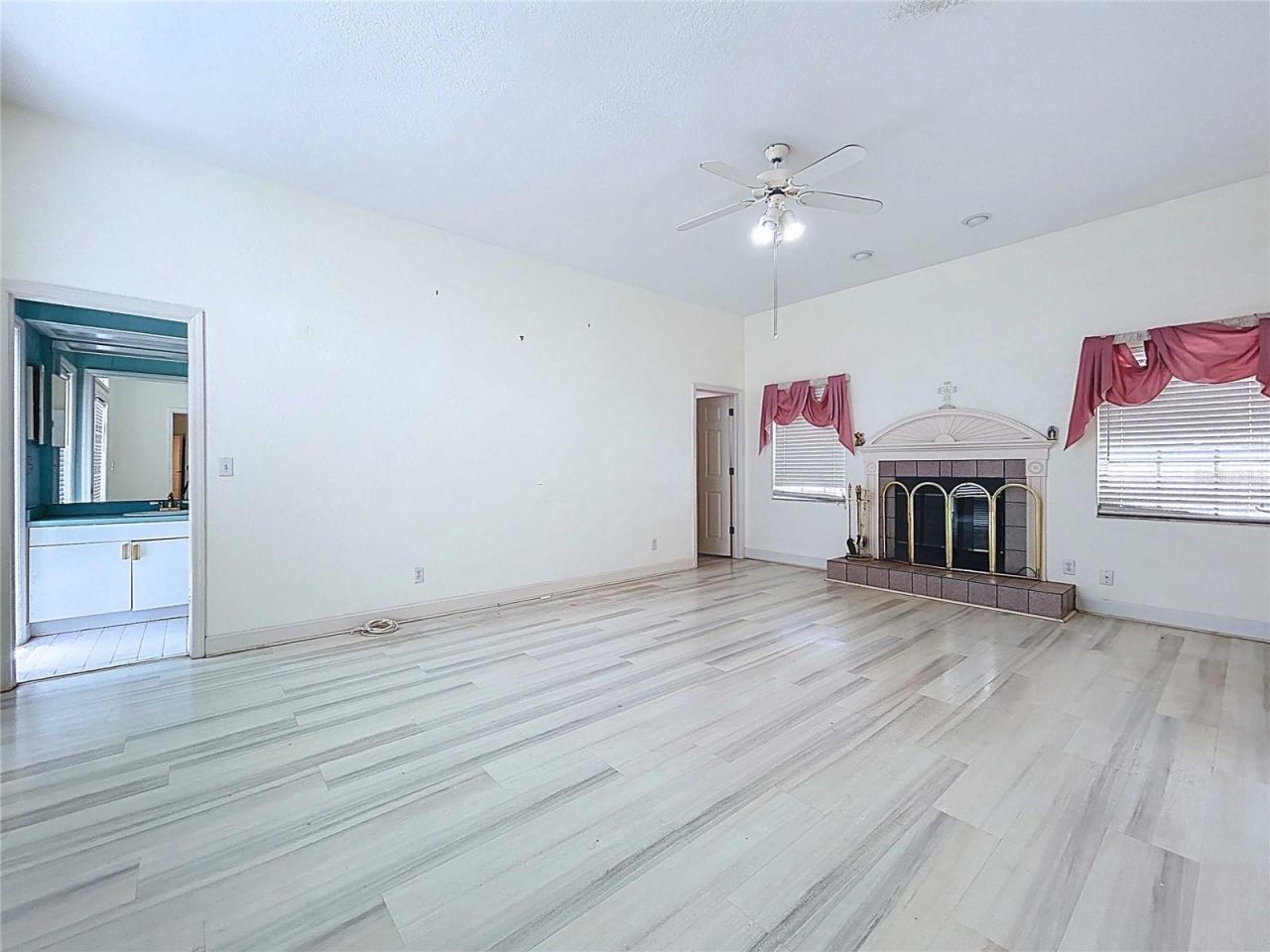 7116 Pebble Beach Lane, Seminole, FL 33777 Photo