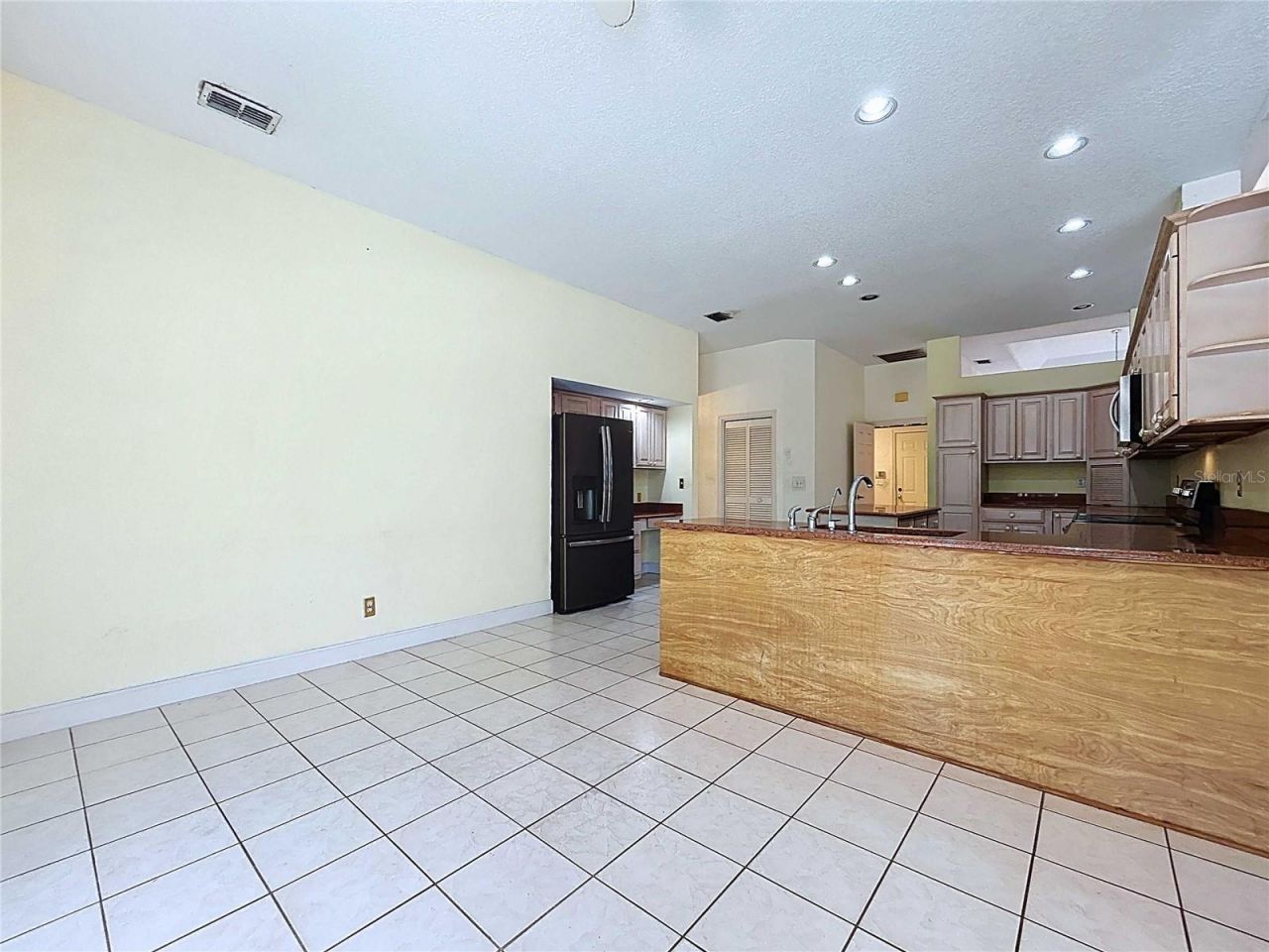 7116 Pebble Beach Lane, Seminole, FL 33777 Photo