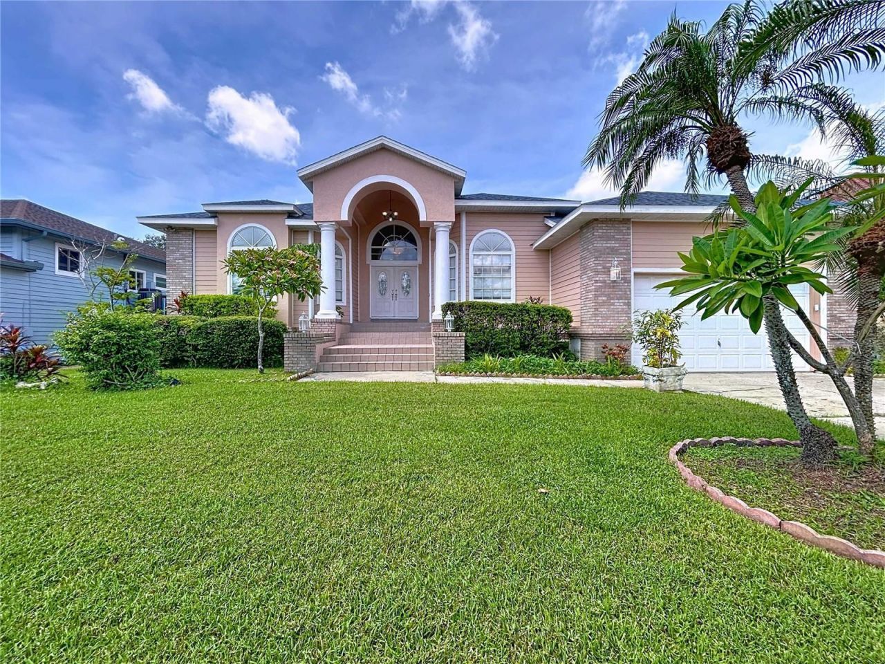 7116 Pebble Beach Lane, Seminole, FL 33777 Photo
