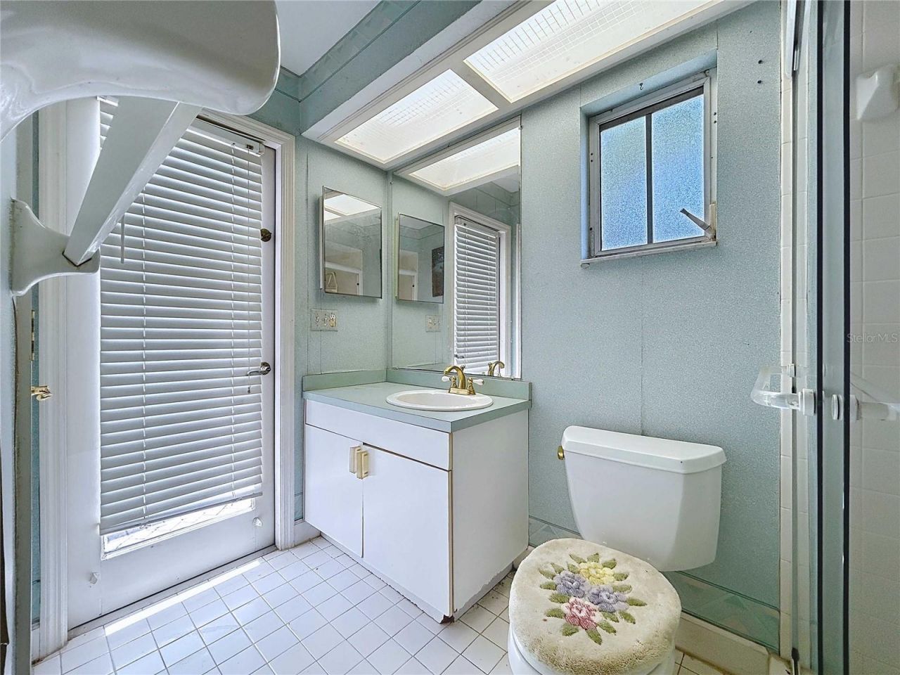 7116 Pebble Beach Lane, Seminole, FL 33777 Photo