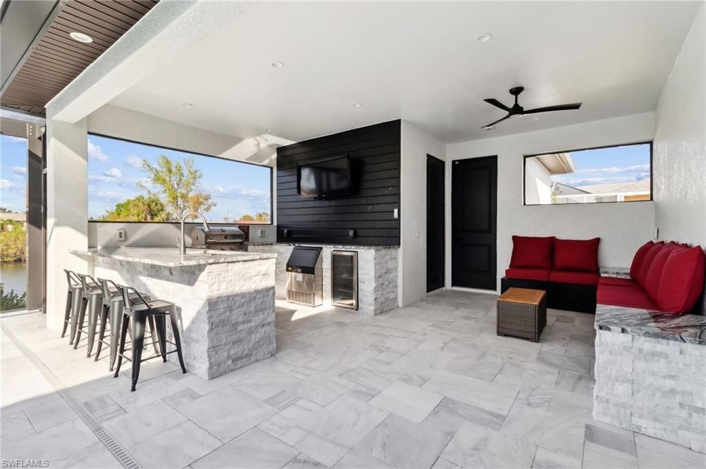 231 Gleason Pkwy, Cape Coral, FL 33914 Photo