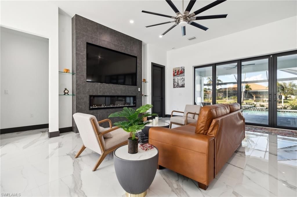 231 Gleason Pkwy, Cape Coral, FL 33914 Photo