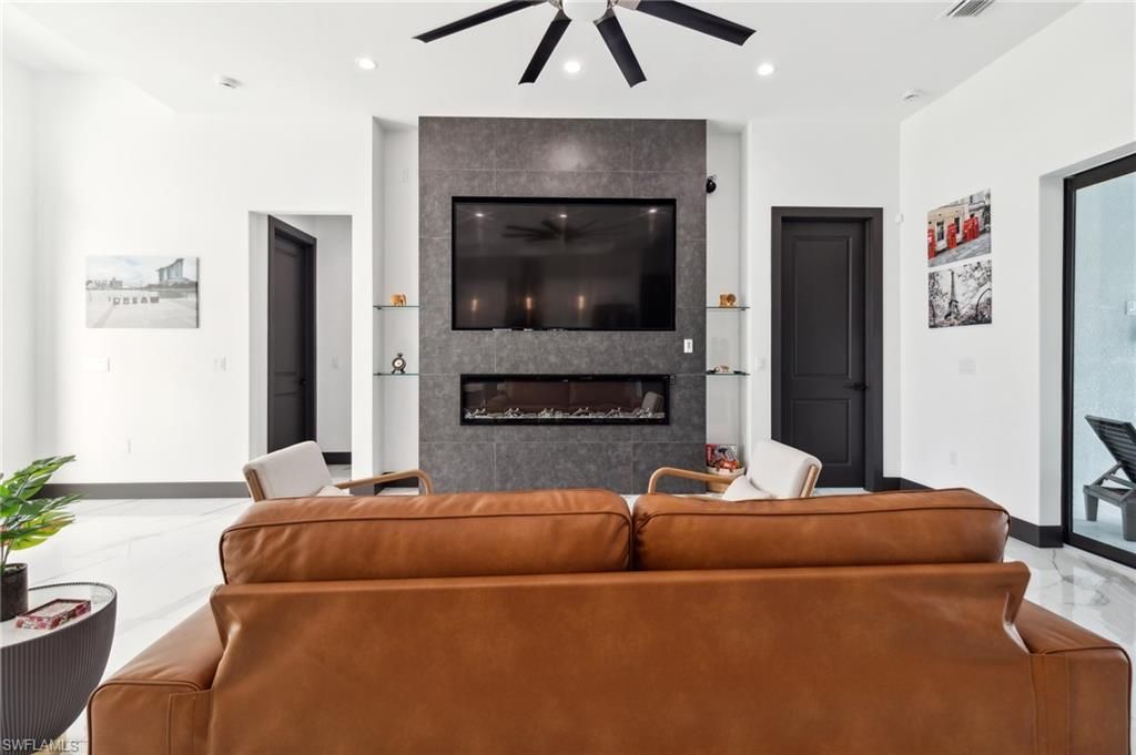 231 Gleason Pkwy, Cape Coral, FL 33914 Photo