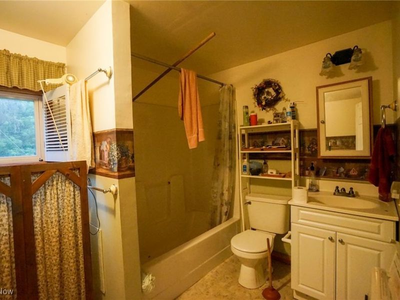 34799 Paw Rd, Lower Salem, OH 45745 Photo 10