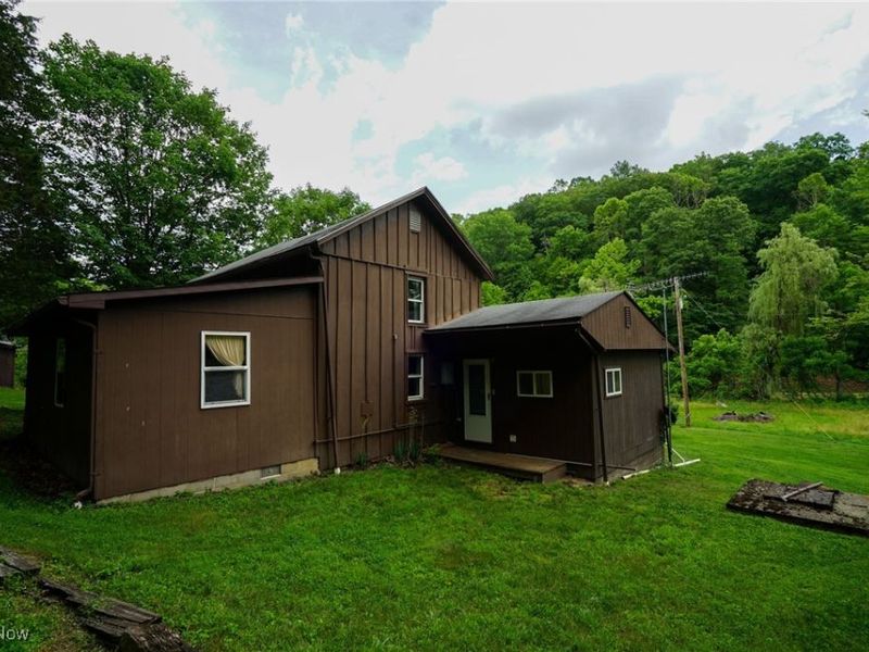 34799 Paw Rd, Lower Salem, OH 45745 Photo 3