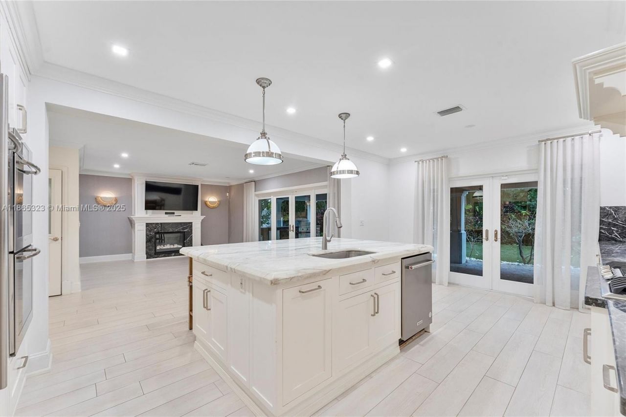 746 Marble Ct, Boca Raton, FL 33432 Photo