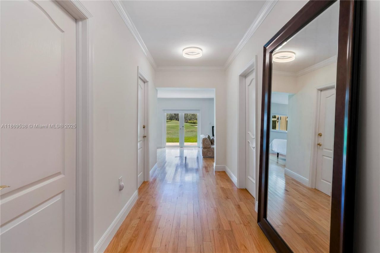 4001 Santa Maria St, Coral Gables, FL 33146 Photo