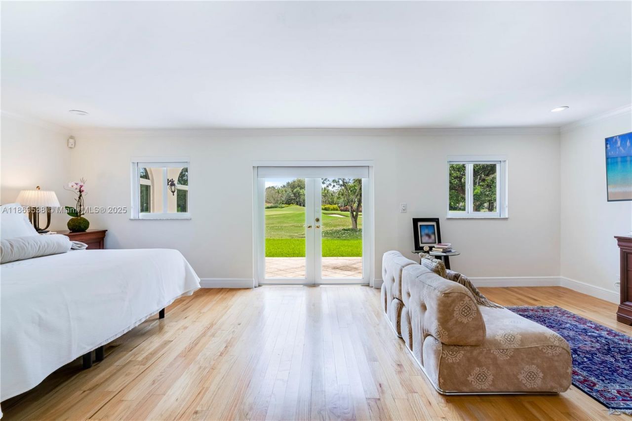 4001 Santa Maria St, Coral Gables, FL 33146 Photo