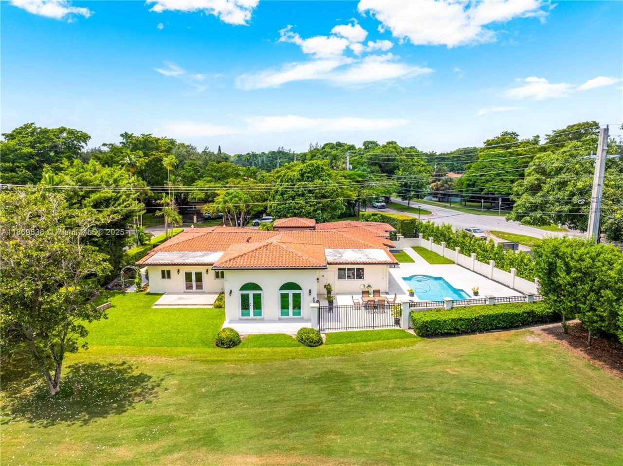 4001 Santa Maria St, Coral Gables, FL 33146 Photo