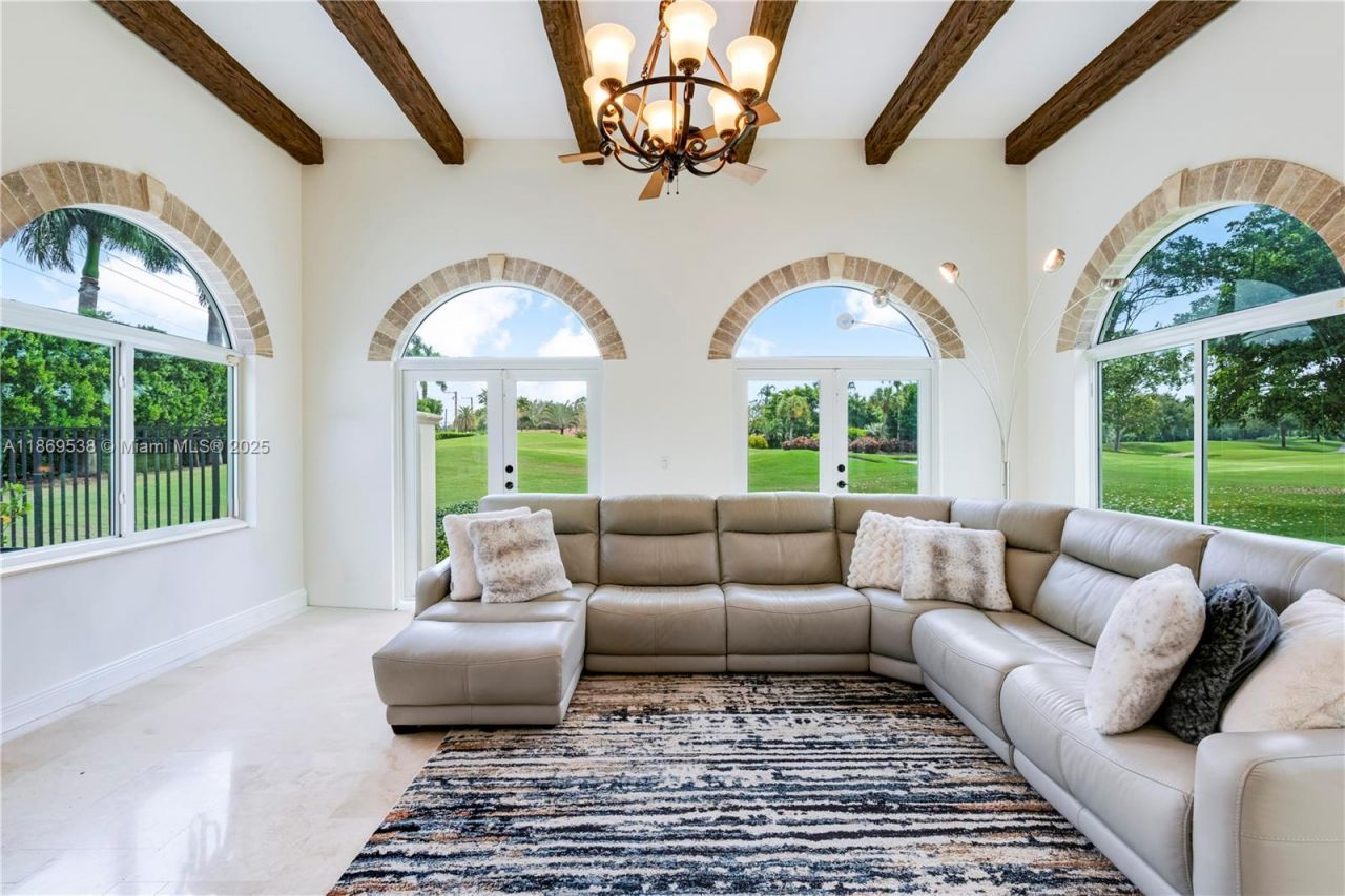 4001 Santa Maria St, Coral Gables, FL 33146 Photo