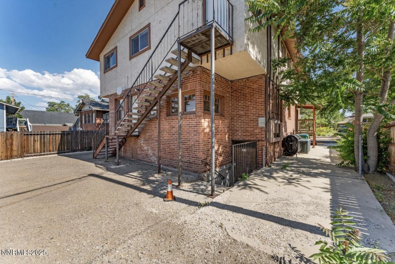 235 W Pueblo Street, Reno, NV 89509 Photo