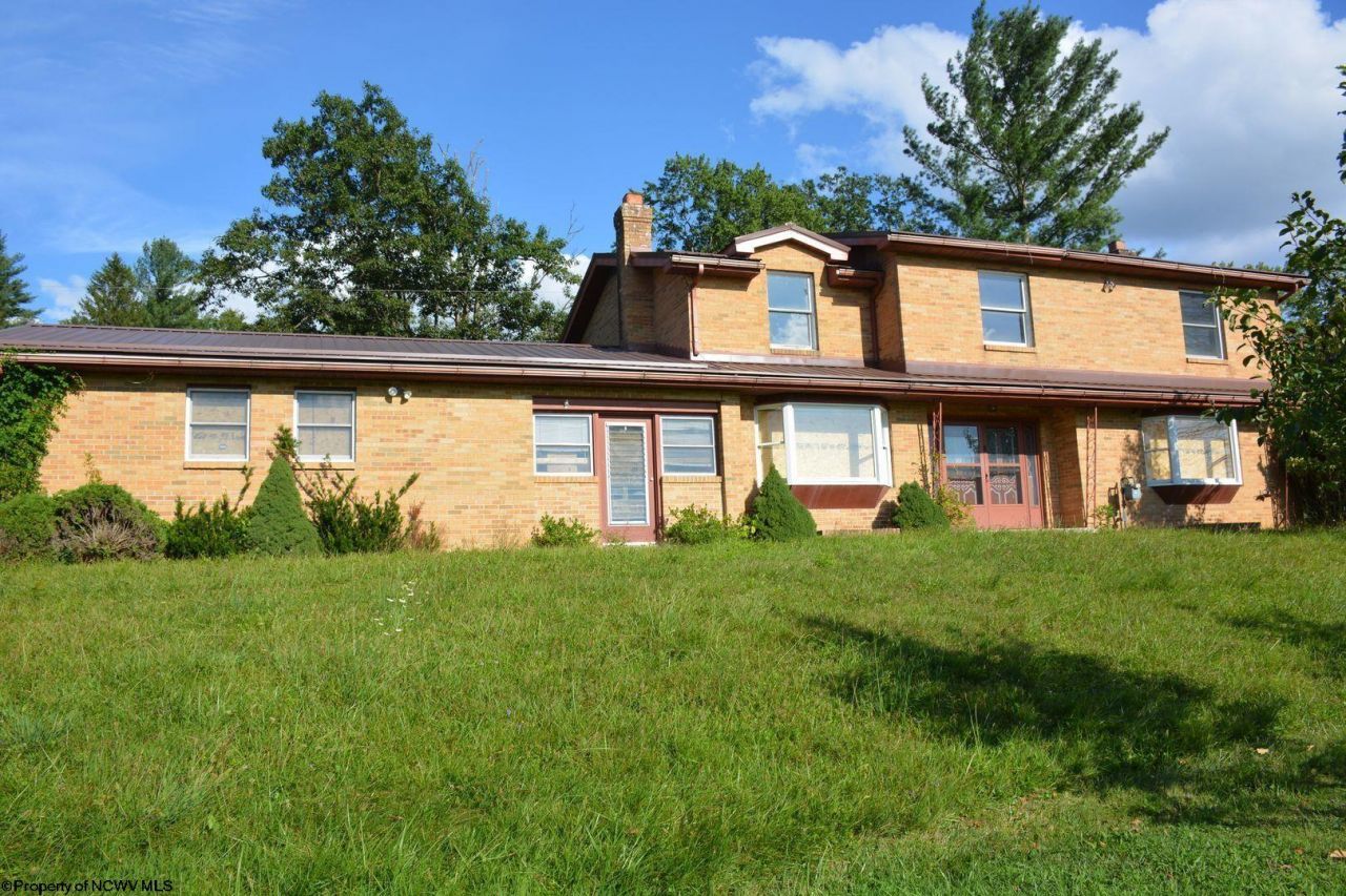 186 Kennedy Street, Elkins, WV 26241 Main Photo