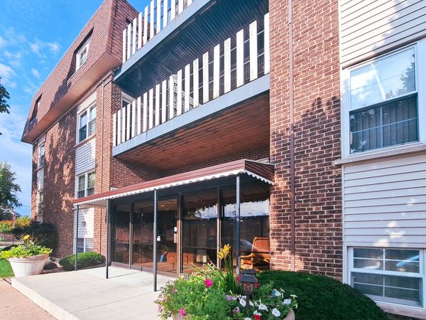 9146 Grand Avenue, Unit 1SE, Franklin Park, IL 60131