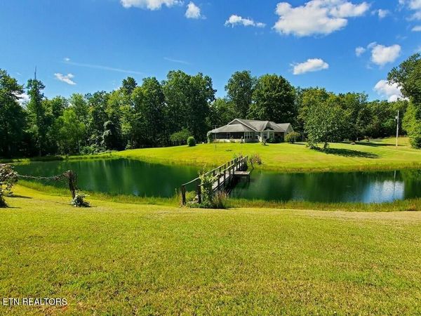 439 Elvira Lane, Winfield, TN 37892