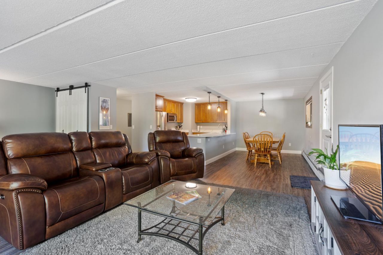 10401 Cedar Lake Road, Unit 201, Minnetonka, MN 55305 Main Photo