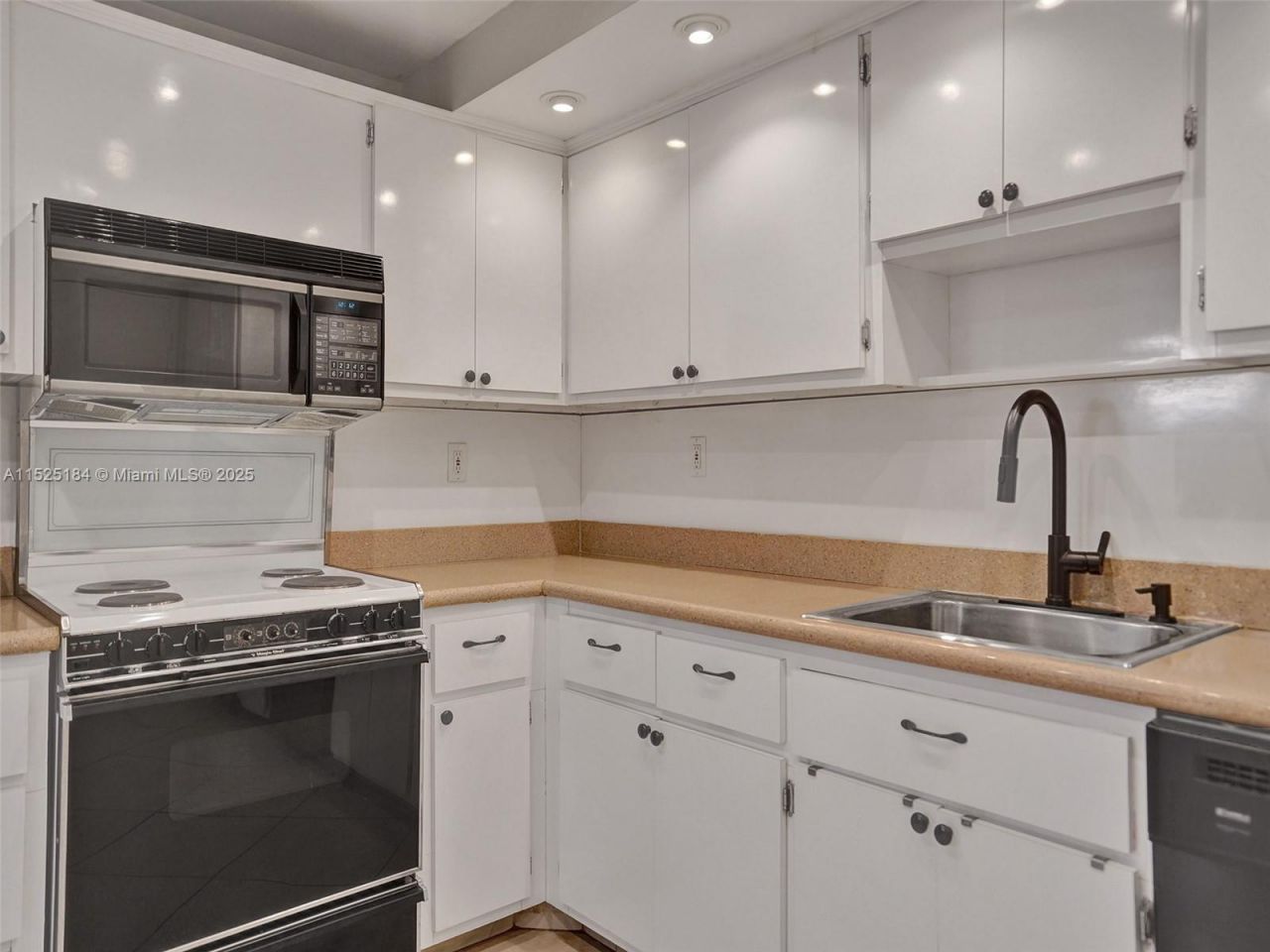 1600 S Ocean Dr, Unit 12E, Hollywood, FL 33019 Photo