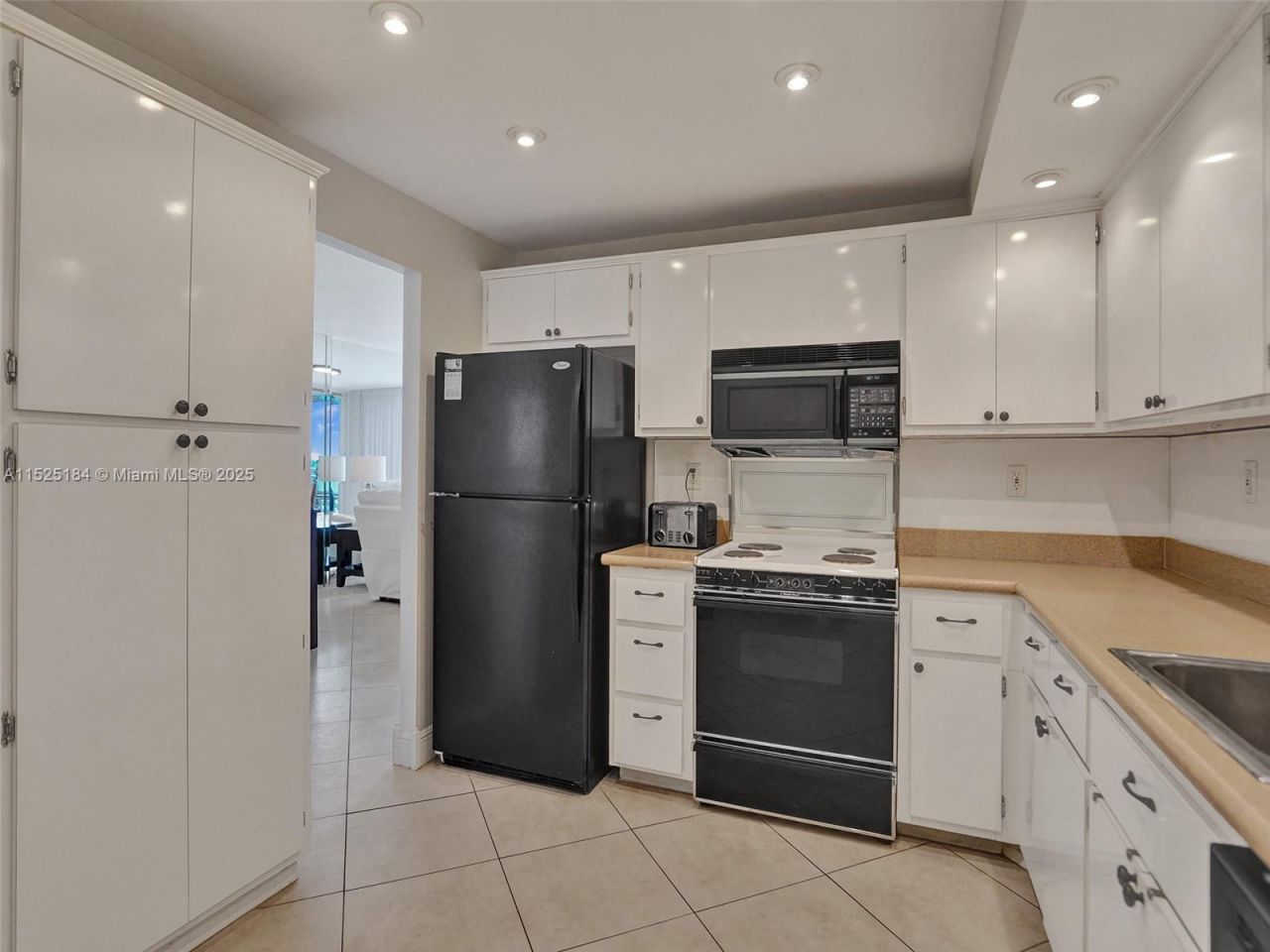 1600 S Ocean Dr, Unit 12E, Hollywood, FL 33019 Photo