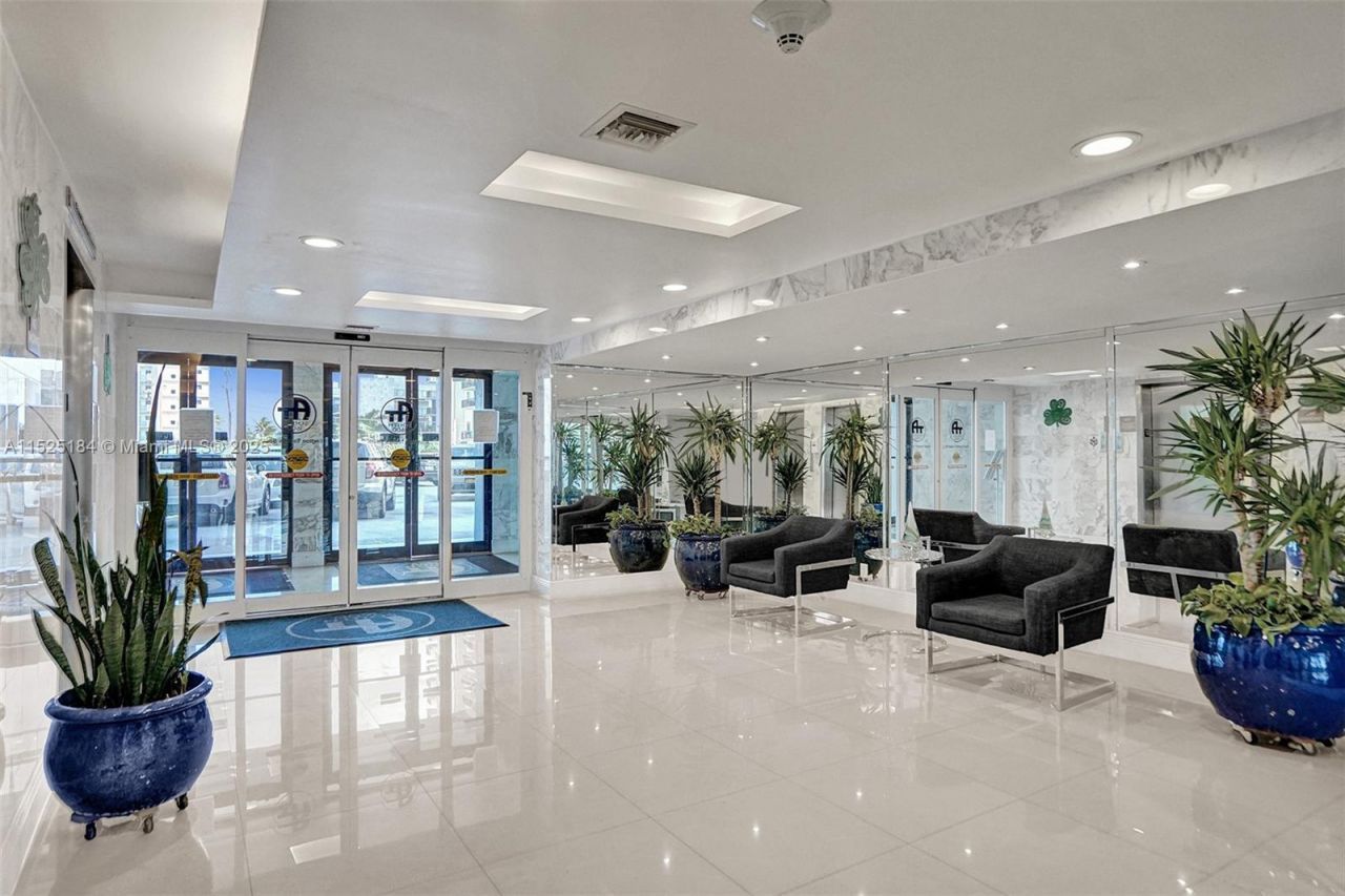 1600 S Ocean Dr, Unit 12E, Hollywood, FL 33019 Photo