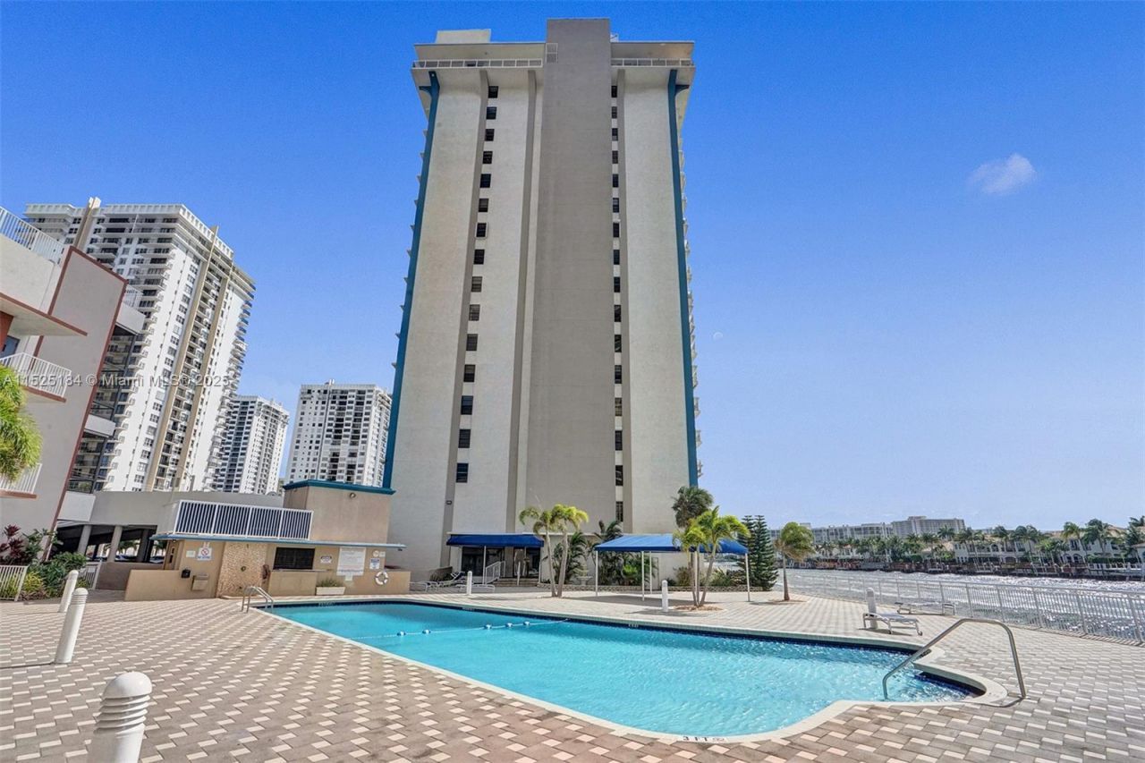 1600 S Ocean Dr, Unit 12E, Hollywood, FL 33019 Photo