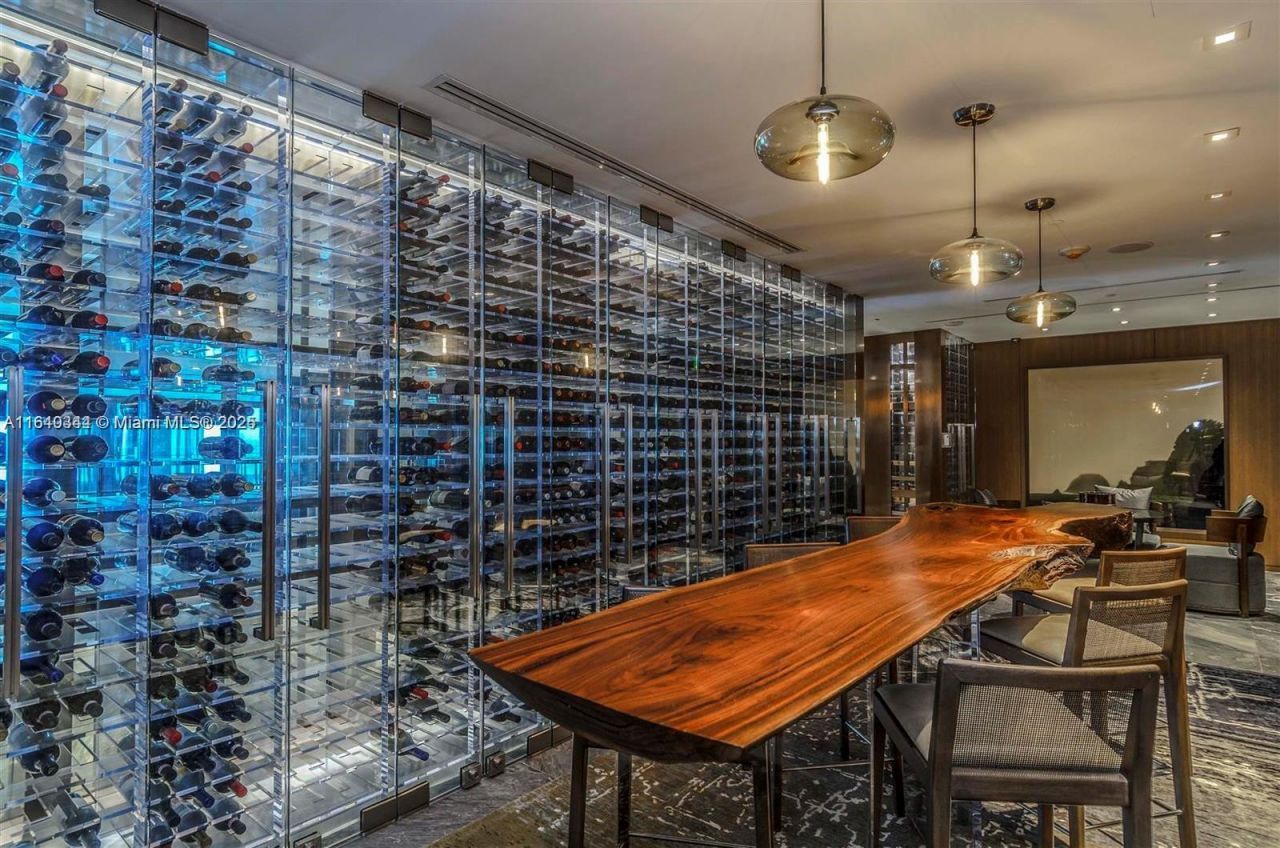 2711 S Ocean Dr, Unit 1901, Hollywood, FL 33019 Photo