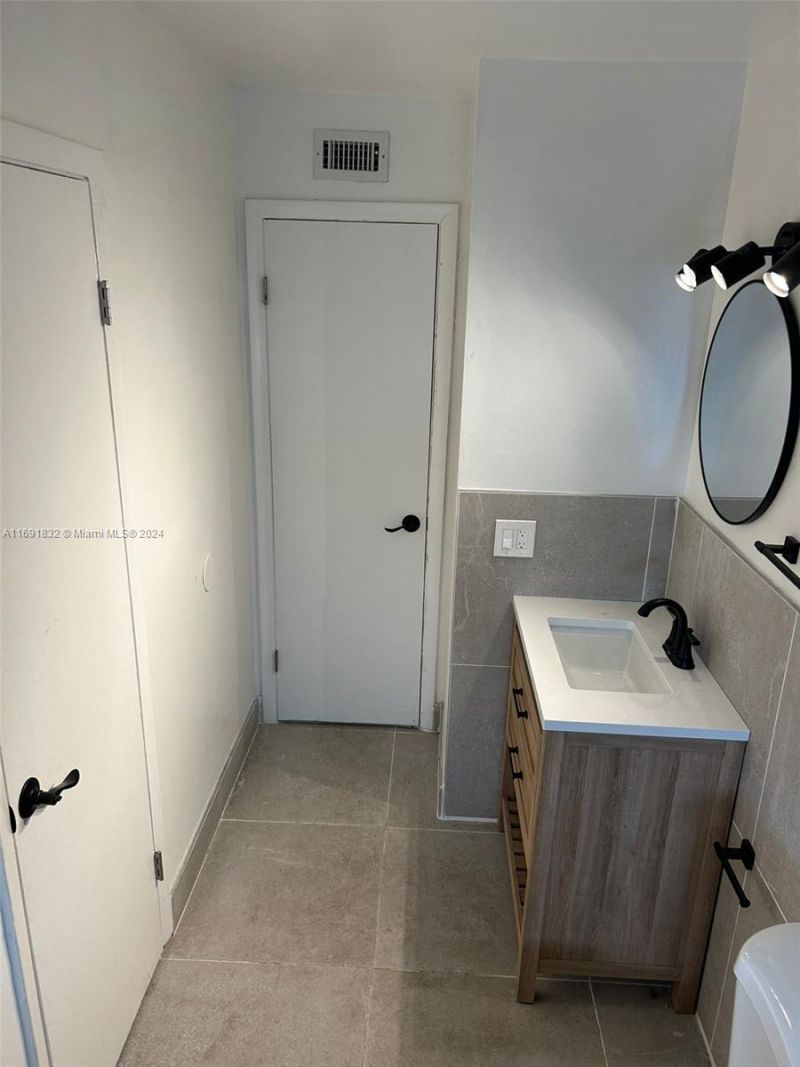 5321 NW 27th St, Unit A4, Lauderhill, FL 33313 Photo