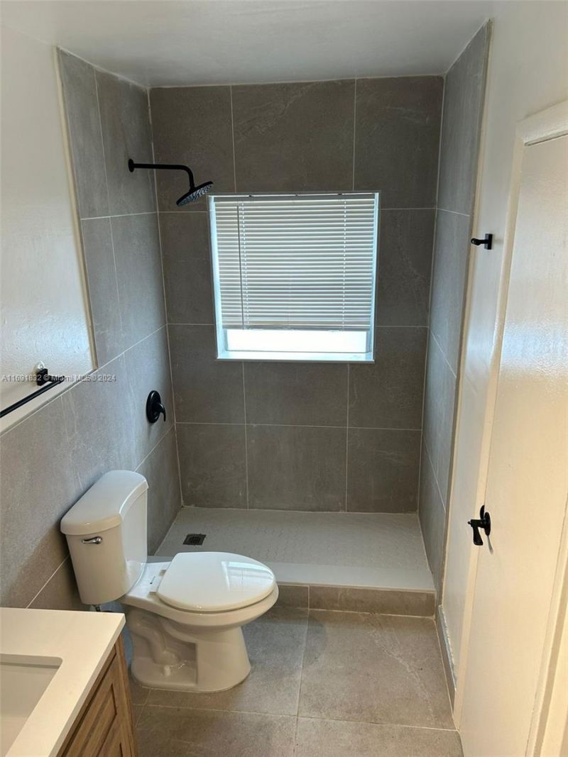 5321 NW 27th St, Unit A4, Lauderhill, FL 33313 Photo