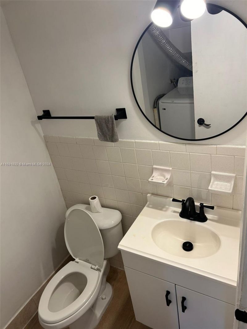 5321 NW 27th St, Unit A4, Lauderhill, FL 33313 Photo