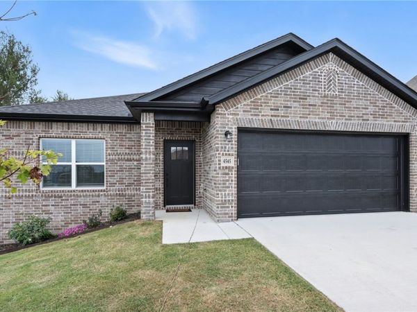 4545 Gibson Street, Springdale, AR 72762