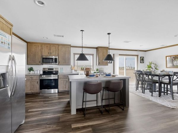 94 14th Avenue NW, Rio Rancho, NM 87144