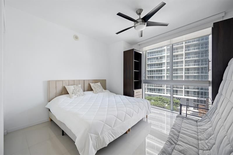 475 Brickell Avenue, Unit 1815, Miami, FL 33131 Photo